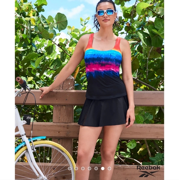 Reebok Black Mesh Mid-Rise Swim Skirt With Back Pocket - Picture 2 of 16